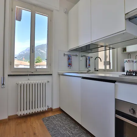 Casa Guzzi E Mandello del Lario