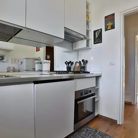 Casa Guzzi E Apartman