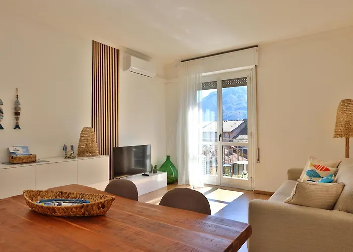 Casa Guzzi E * Mandello del Lario