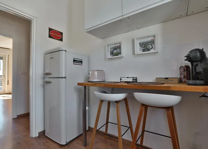 Casa Guzzi E Apartament