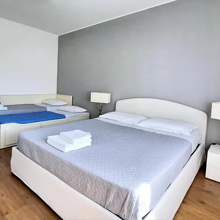 Casa Guzzi E * Mandello del Lario